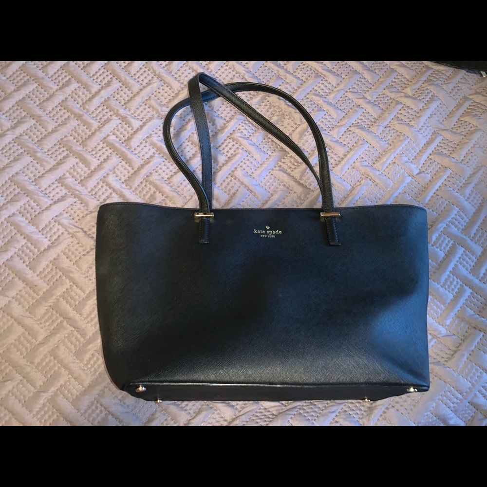 Black Kate Spade purse